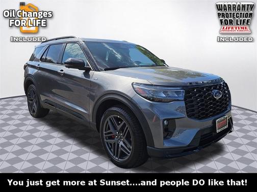 2025 Ford Explorer ST-Line
