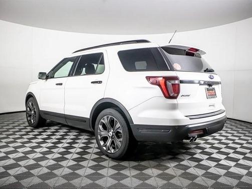 2018 Ford Explorer sport