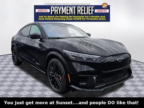 2025 Ford Mustang Mach-E Premium