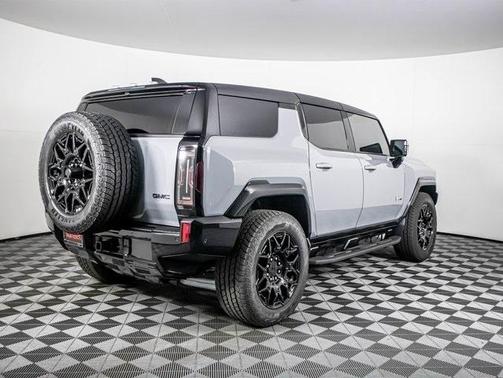 2025 GMC HUMMER EV SUV 2X