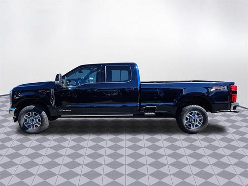 2025 Ford F-350 Lariat Super Duty