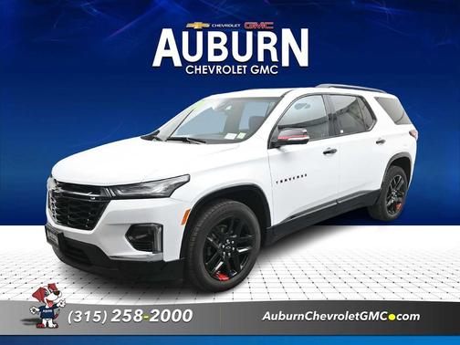Summit White 2024 Chevrolet Traverse Premier