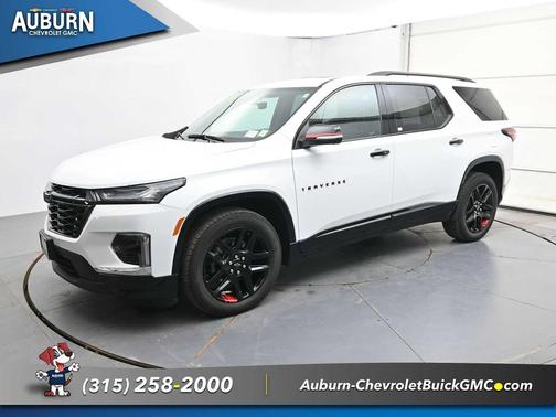 Summit White 2024 Chevrolet Traverse Premier