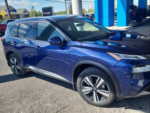 Caspian Blue Metallic 2022 Nissan Rogue SL