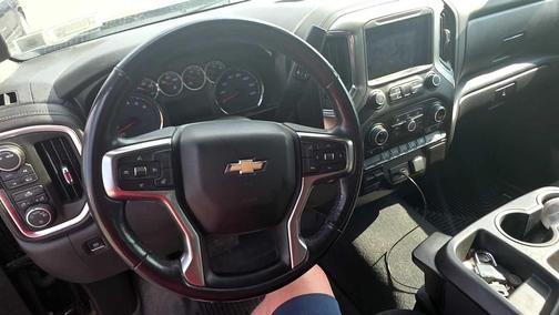 Black 2021 Chevrolet Silverado 1500 LT