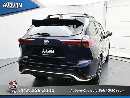 2022 Toyota Highlander XSE