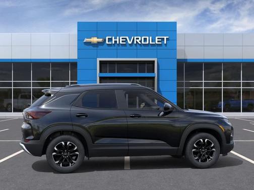 Mosaic Black Metallic 2023 Chevrolet Trailblazer LT
