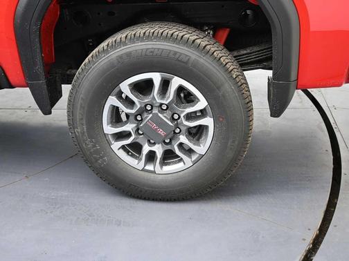 2025 GMC Sierra 2500 SLE