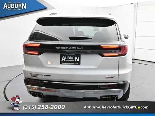 2024 GMC Acadia Denali