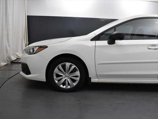 Crystal White Pearl 2022 Subaru Impreza Base