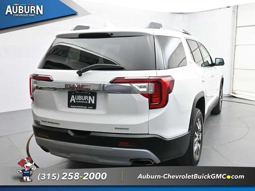 Summit White 2022 GMC Acadia AWD SLE