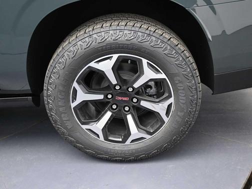 2026 GMC Yukon XL 4WD AT4