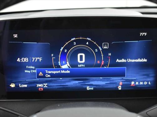 Summit White 2024 Chevrolet Traverse AWD Z71