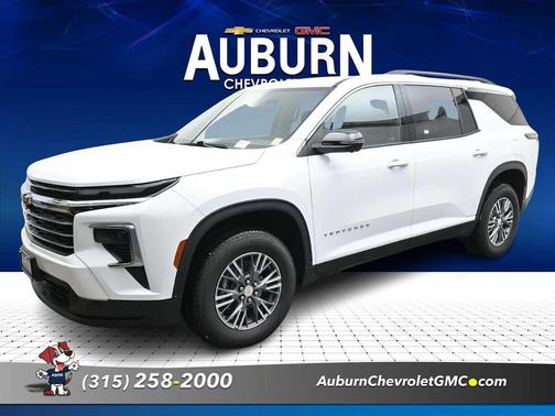 2024 Chevrolet Traverse LT