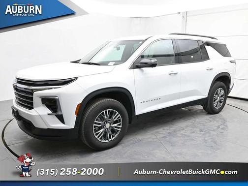 2024 Chevrolet Traverse LT