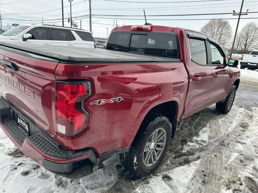 2024 Chevrolet Colorado LT