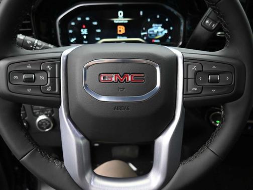 2025 GMC Sierra 2500 SLE