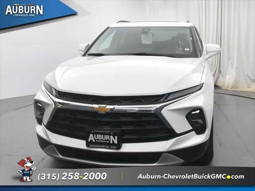 Summit White 2024 Chevrolet Blazer 3LT