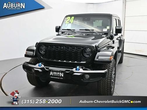 Black Clearcoat 2024 Jeep Wrangler 4xe High Altitude