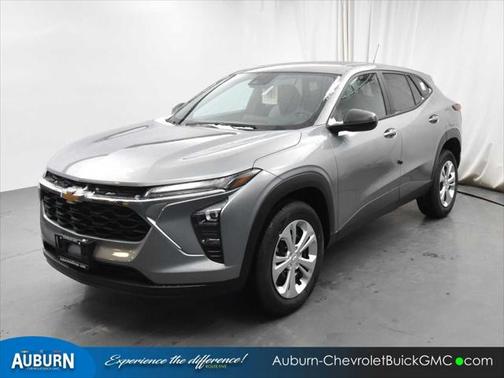 Sterling Gray Metallic 2024 Chevrolet Trax LS