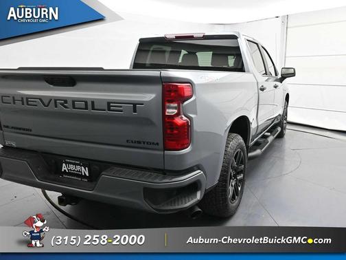 2025 Chevrolet Silverado 1500 Custom