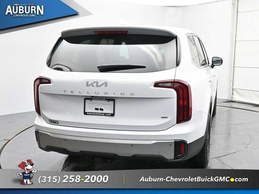 2024 Kia Telluride LX