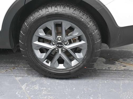 2024 Kia Telluride LX