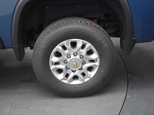Lakeshore Blue Metallic 2024 Chevrolet Silverado 2500 LT