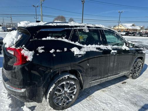 2023 GMC Terrain Denali