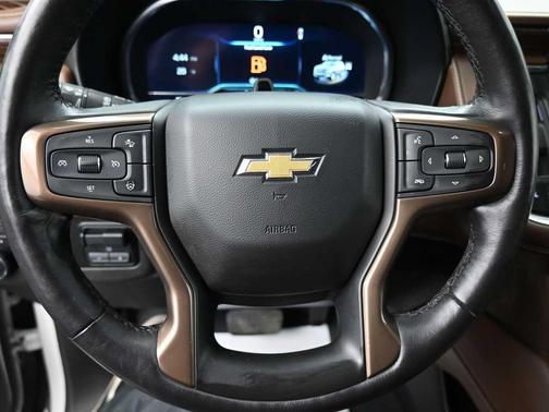 2023 Chevrolet Suburban 4WD High Country