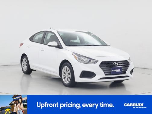 White 2020 Hyundai Accent SE