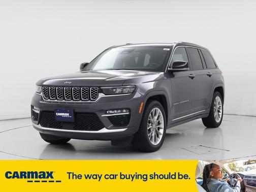 2023 Jeep Grand Cherokee Summit