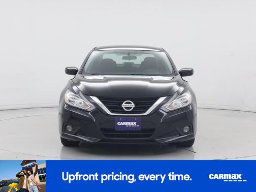Black 2018 Nissan Altima SV