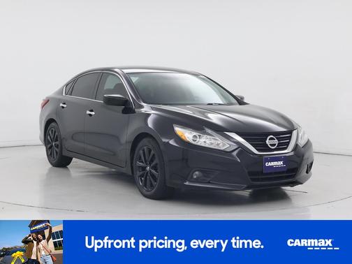 Black 2018 Nissan Altima SV
