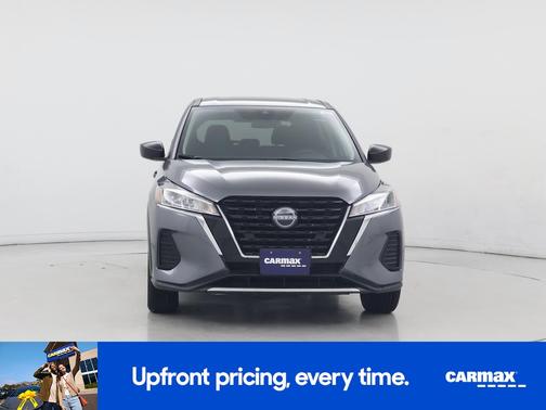 Gray 2024 Nissan Kicks S