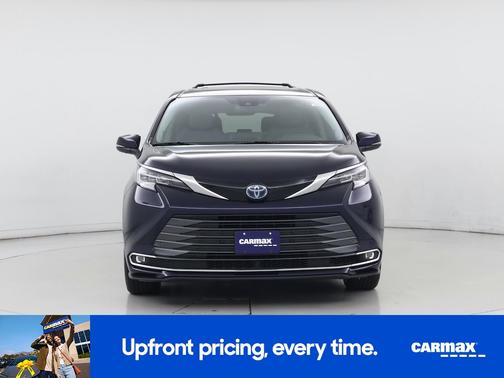 2022 Toyota Sienna Limited
