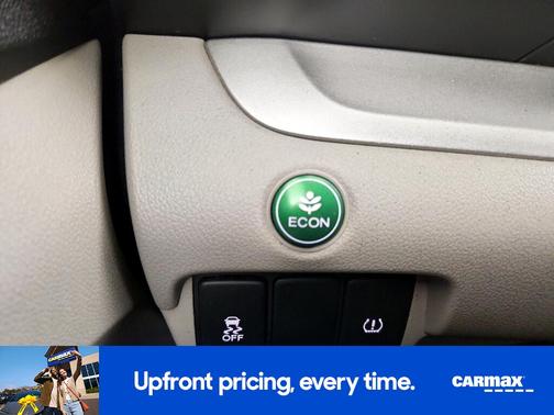 Silver 2014 Honda CR-V LX