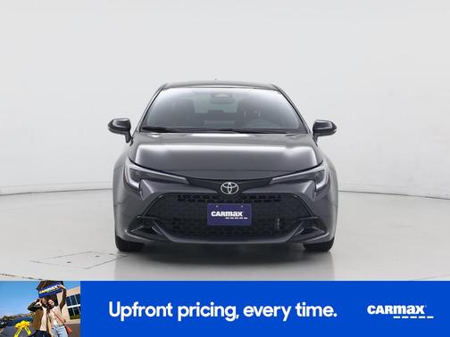 2025 Toyota Corolla Hatchback SE