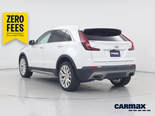 White 2022 Cadillac XT4 Premium Luxury