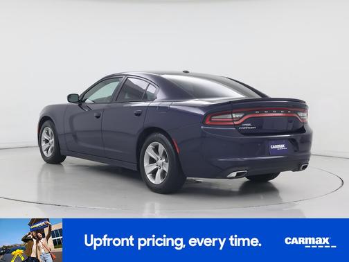 Blue 2015 Dodge Charger SE
