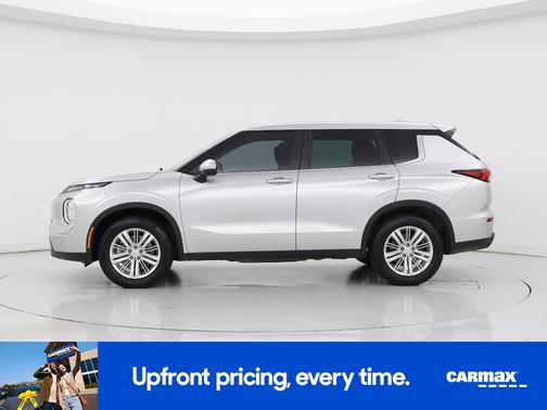 2023 Mitsubishi Outlander ES