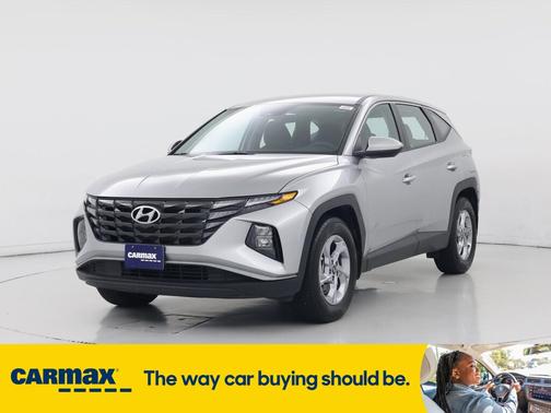2023 Hyundai TUCSON SE
