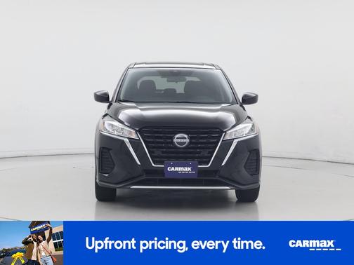 Black 2023 Nissan Kicks S