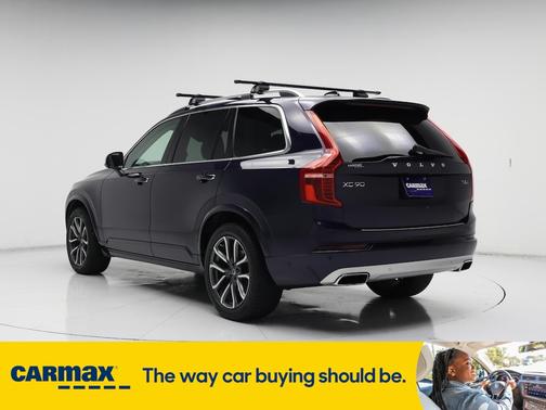 2016 Volvo XC90 T6 Momentum