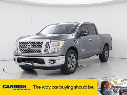 2017 Nissan Titan SV