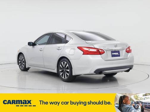 2016 Nissan Altima SV