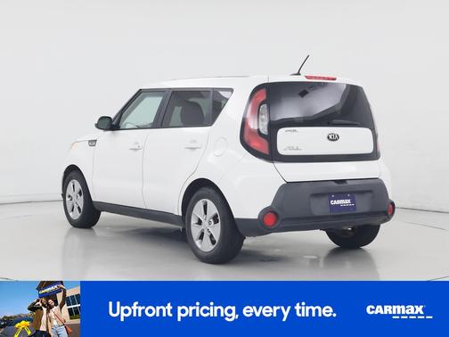 White 2015 Kia Soul