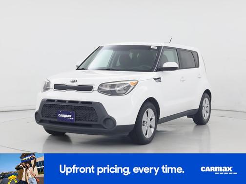 White 2015 Kia Soul