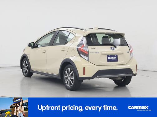 Tan 2018 Toyota Prius c Two