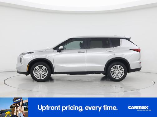 2024 Mitsubishi Outlander ES
